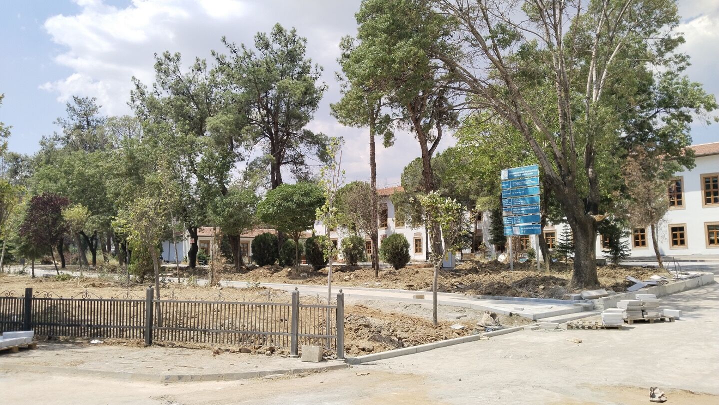 Uşak Nüfus Müdürlüğü (2)