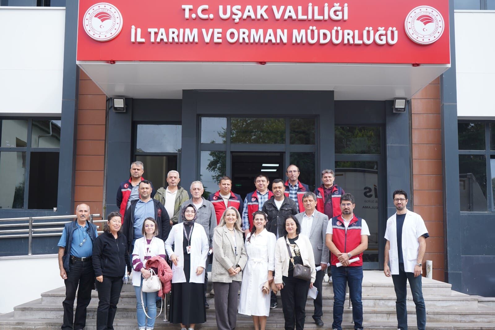 Uşak İl Tarım ve Orman Müdürlüğü personeline sağlık hayat eğitimleri veriliyor