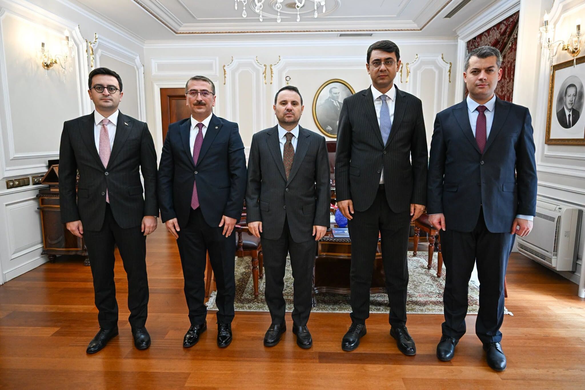 Uşak heyeti, Ankara'da 2 önemli ziyarette bulundu
