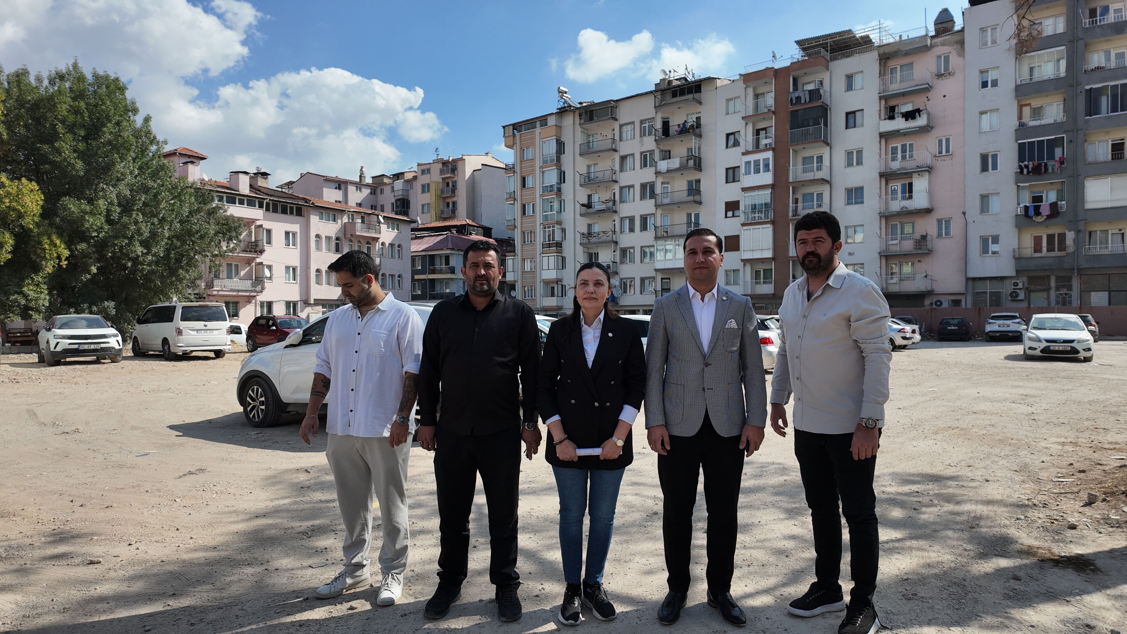 Ayşegül Obalı Iyi Parti Okul (1)
