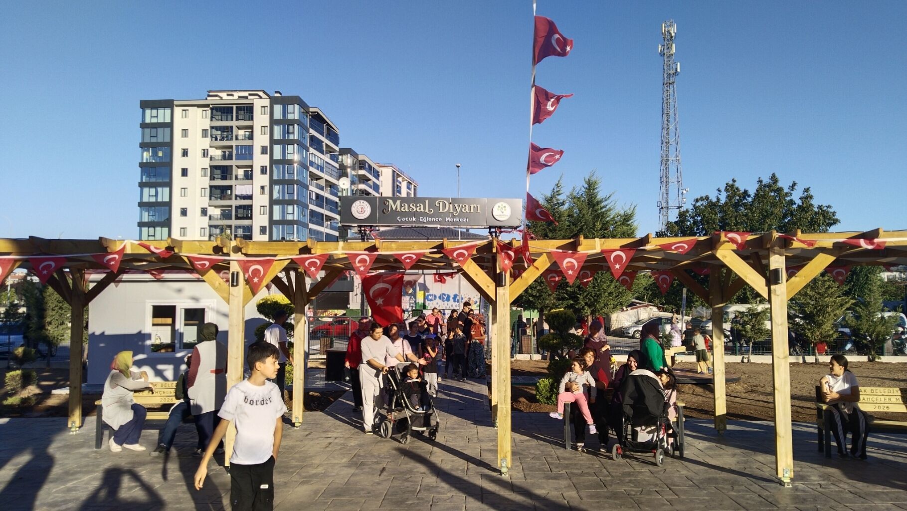 Uşak Masal Diyarı Oyun Parkı Coşkun Demir (4)