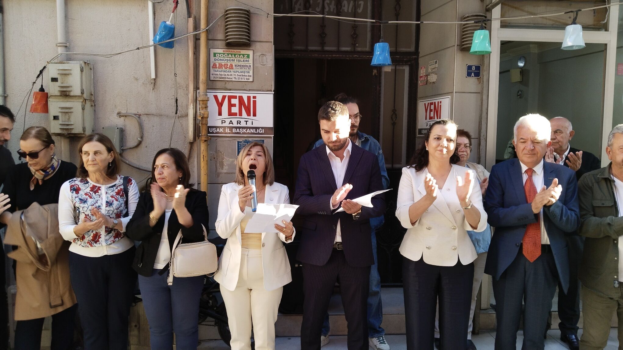 Yeni Parti Uşak Turan Gündönmez (1)