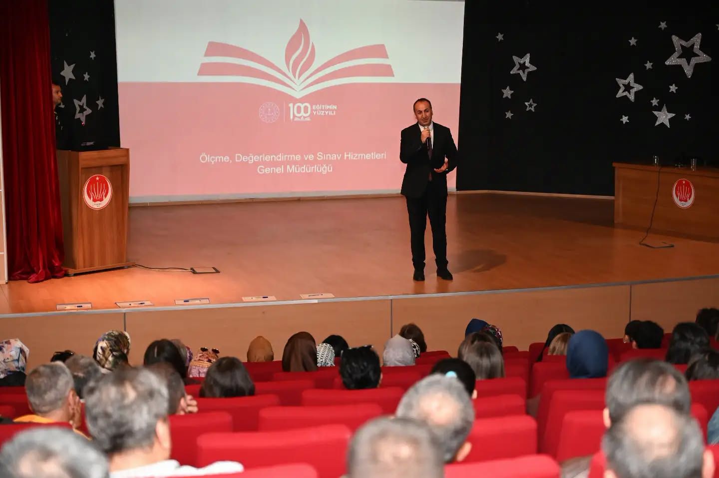 Yeni EBA ve ortak sınavlar, Uşak'taki toplantıda detaylıca konuşuldu
