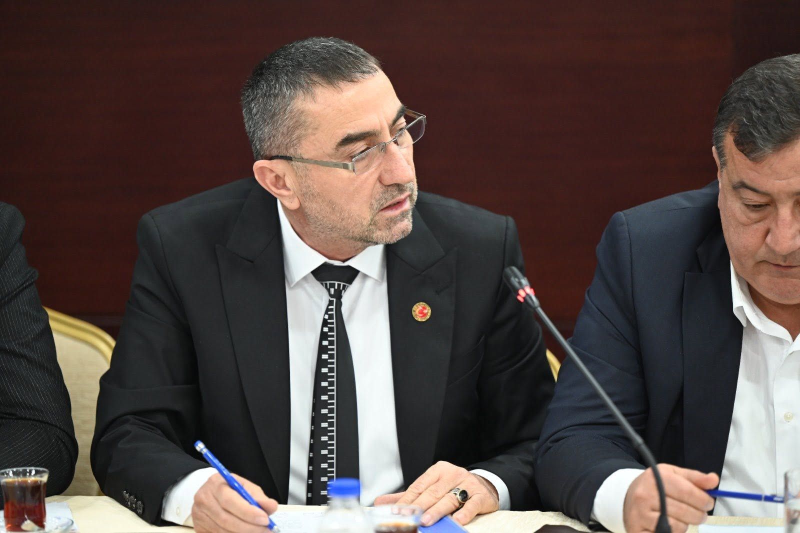 Uşak Belediyesi'nde görev yapan ve önceki gün tahliye olan Cihan Aras bir mesaj verdi